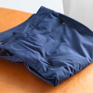 Men’s Lululemon ABC Pants in Navy (34 x 32)